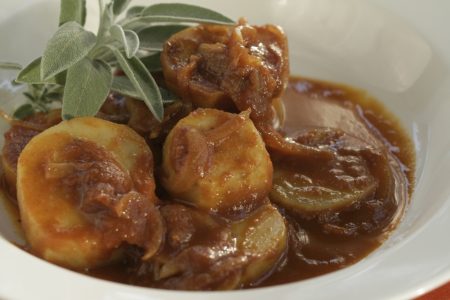 This old traditional Corfu recipe for sweet potatoes is called bourtheto or bourdeto.