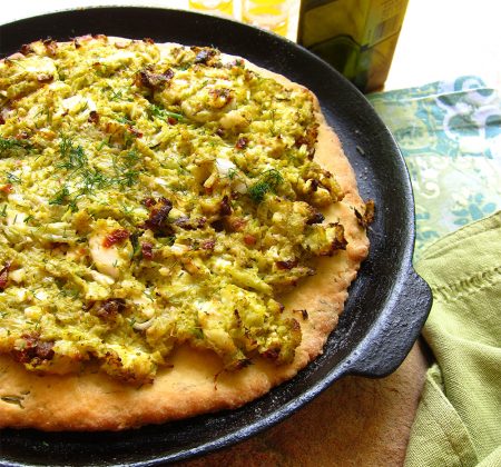 Leftover broccoli makes this broccoli feta lahmatzoun so practical.