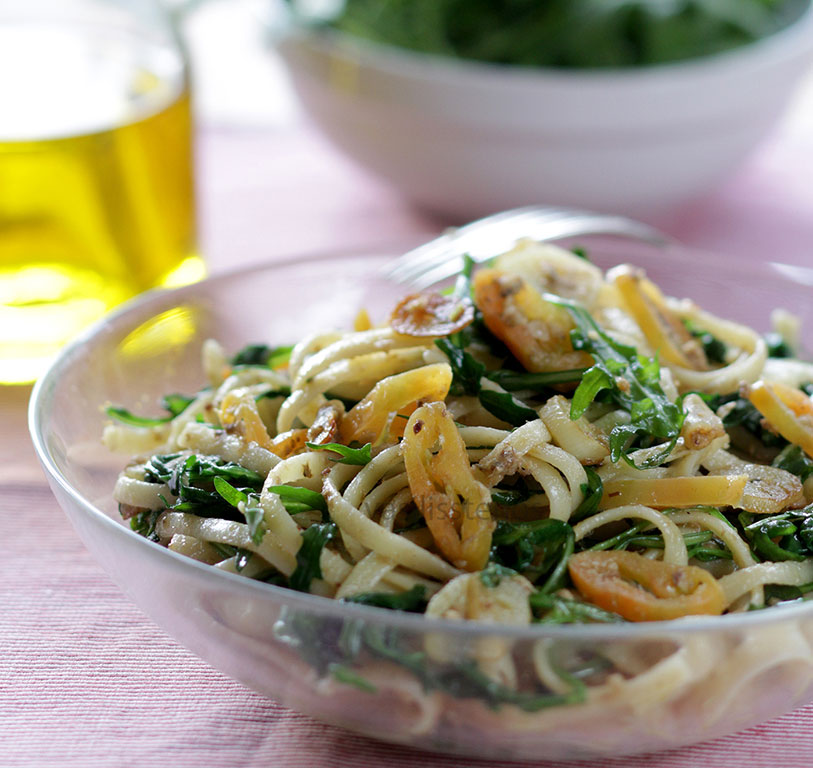 Linguine with Arugula, Hot Peppers and Balsamic