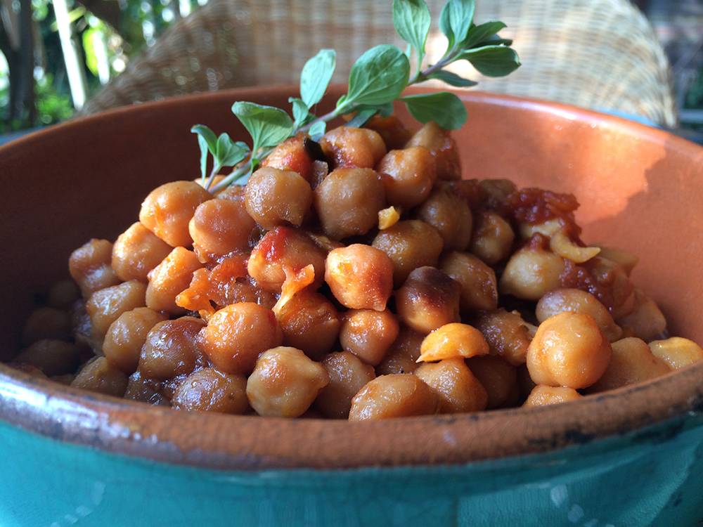 Clay-Baked Chick Peas