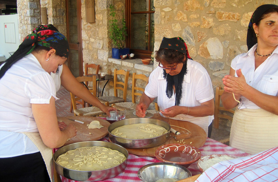 Women in the Greek Kitchen