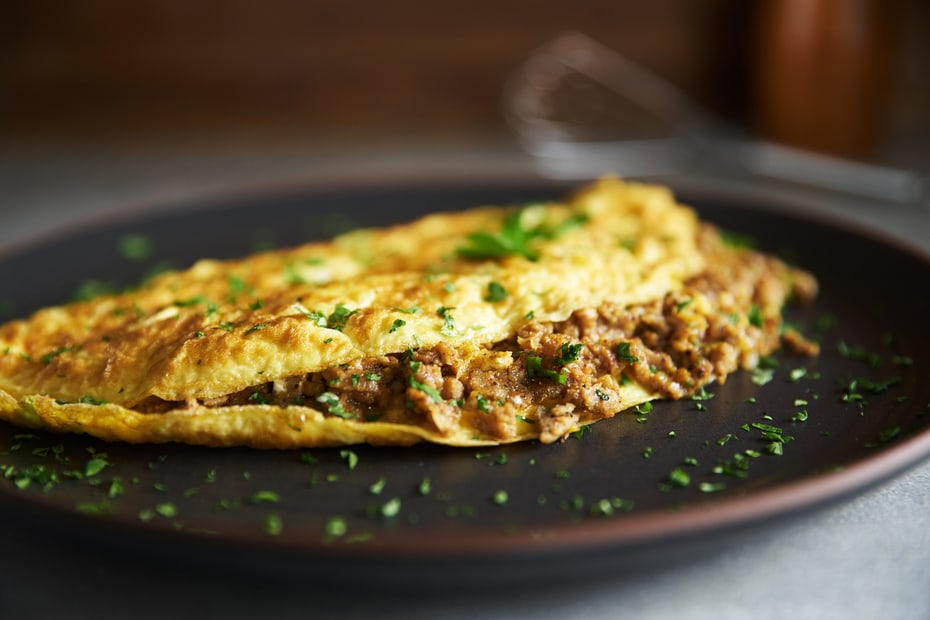 Avgokalamoura - Ground Meat Omelet