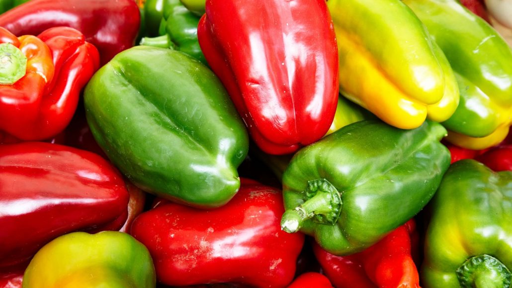 Peppers in Greek Cooking: 5 Ways to Enjoy a Late Summer Crop! 